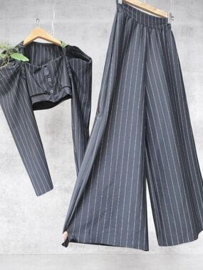 ❌️sold❌️Vintage Black Pinstripe Crop Top & Wide-Leg Pant Set Xxs Xs